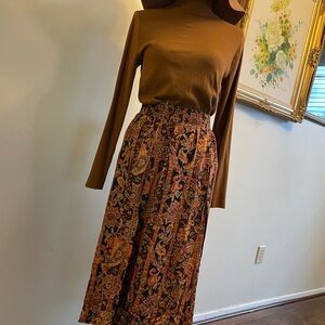 VINTAGE PLUS ZIZE Elegant Brown Paisley Skirt SIZE 24